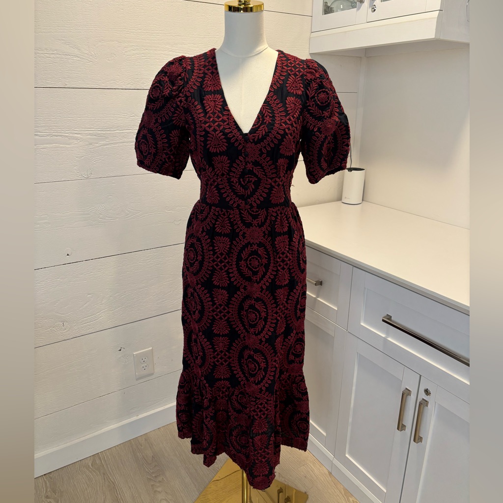 Adelyn Rae Nwt Black Red Embroidered Midi Dress Small Wedding Guest Cocktail